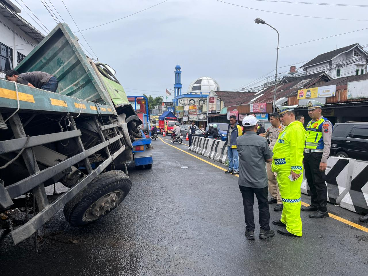 IMG-20251227-WA0008 IMG-20251227-WA0008